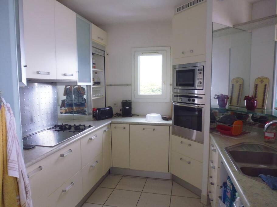 Bel Appartement Avec Piscine, Face A La Mer Gourbeyre 外观 照片